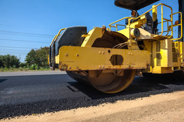 Best Residential Driveway Paver Services  in Lden, MA